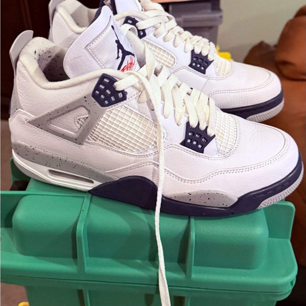 Jordan Sneakers White and Blue